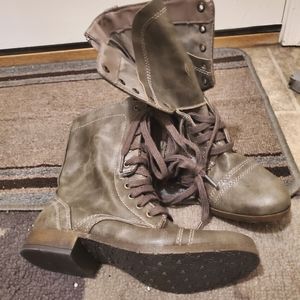 Size 6 Candies Boots:) never worn